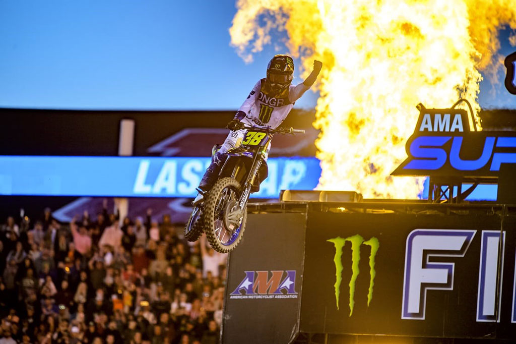 Monster Energy Yamaha Star Racing’s Haiden Deegan takes top honors in the East/West Showdown, with teammate Jordon Smith finishing third for a strong finish for the team at the season finale in Salt Lake City