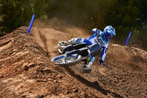 YZ125ME Action 5