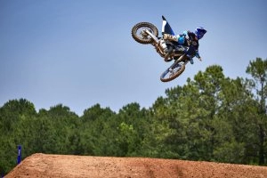 YZ250ME Action 4