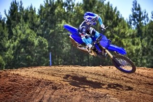 YZ250 Action 2