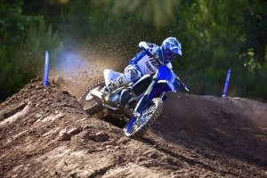 YZ250 Action 9