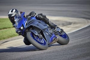 YZF-R7 Action 19