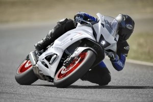 YZF-R7 Action 13