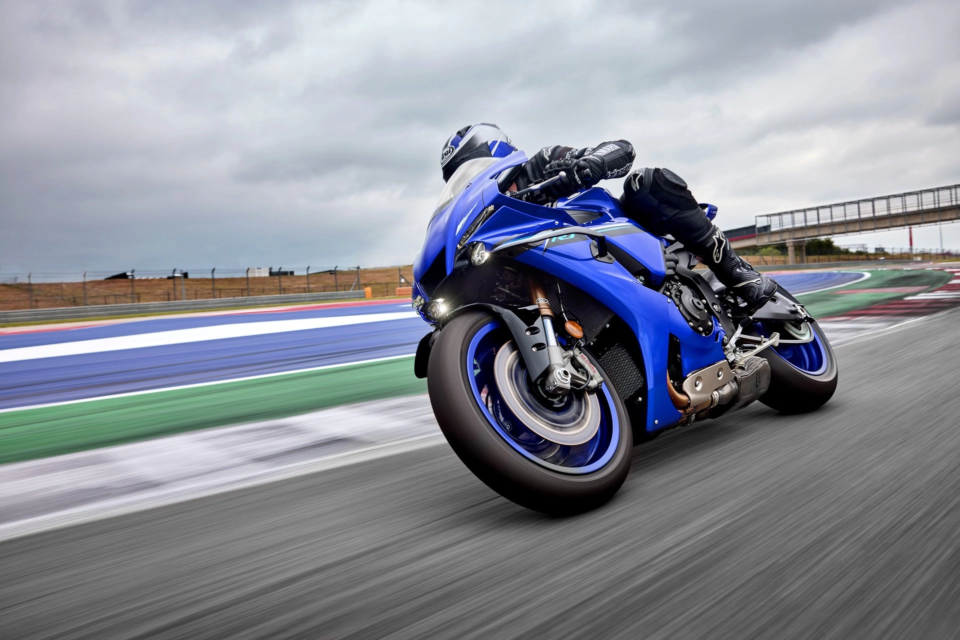 2025 YZFR1 Specifications Yamaha Motorsports, USA