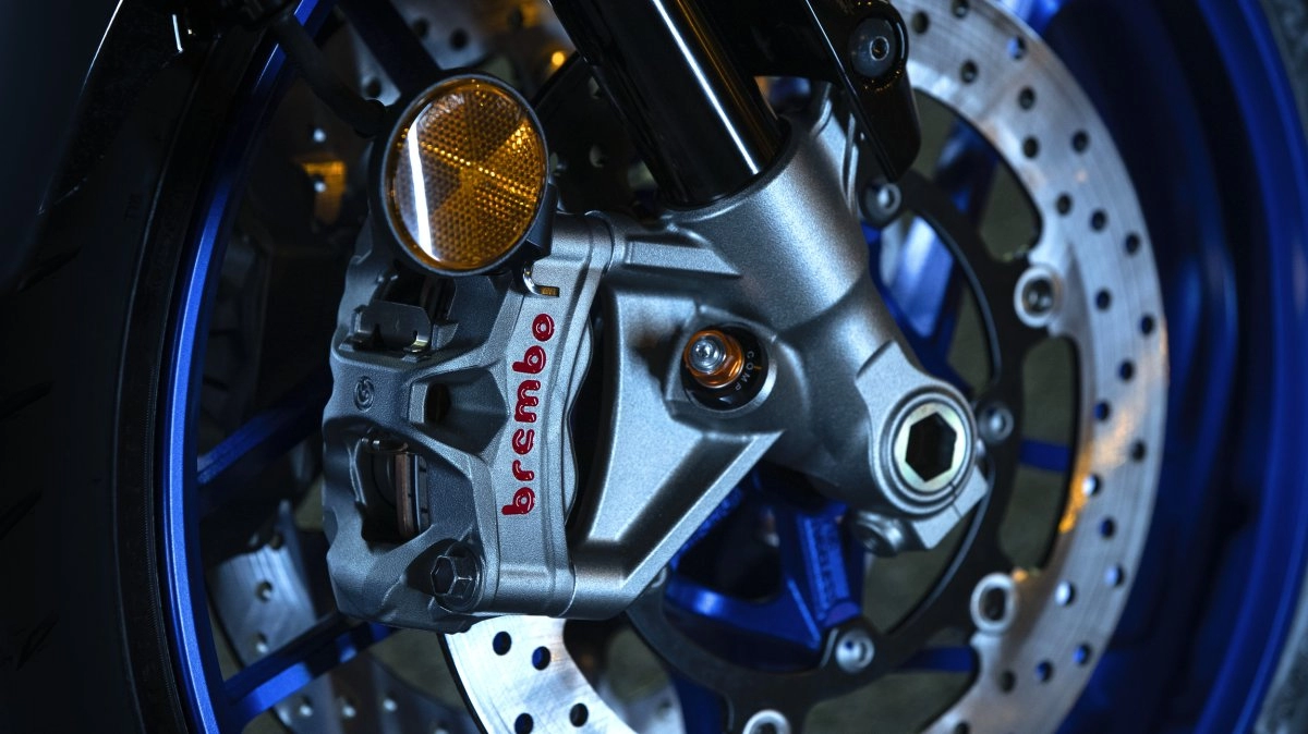 Brembo® Stylema Calipers & Radial Master Cylinder