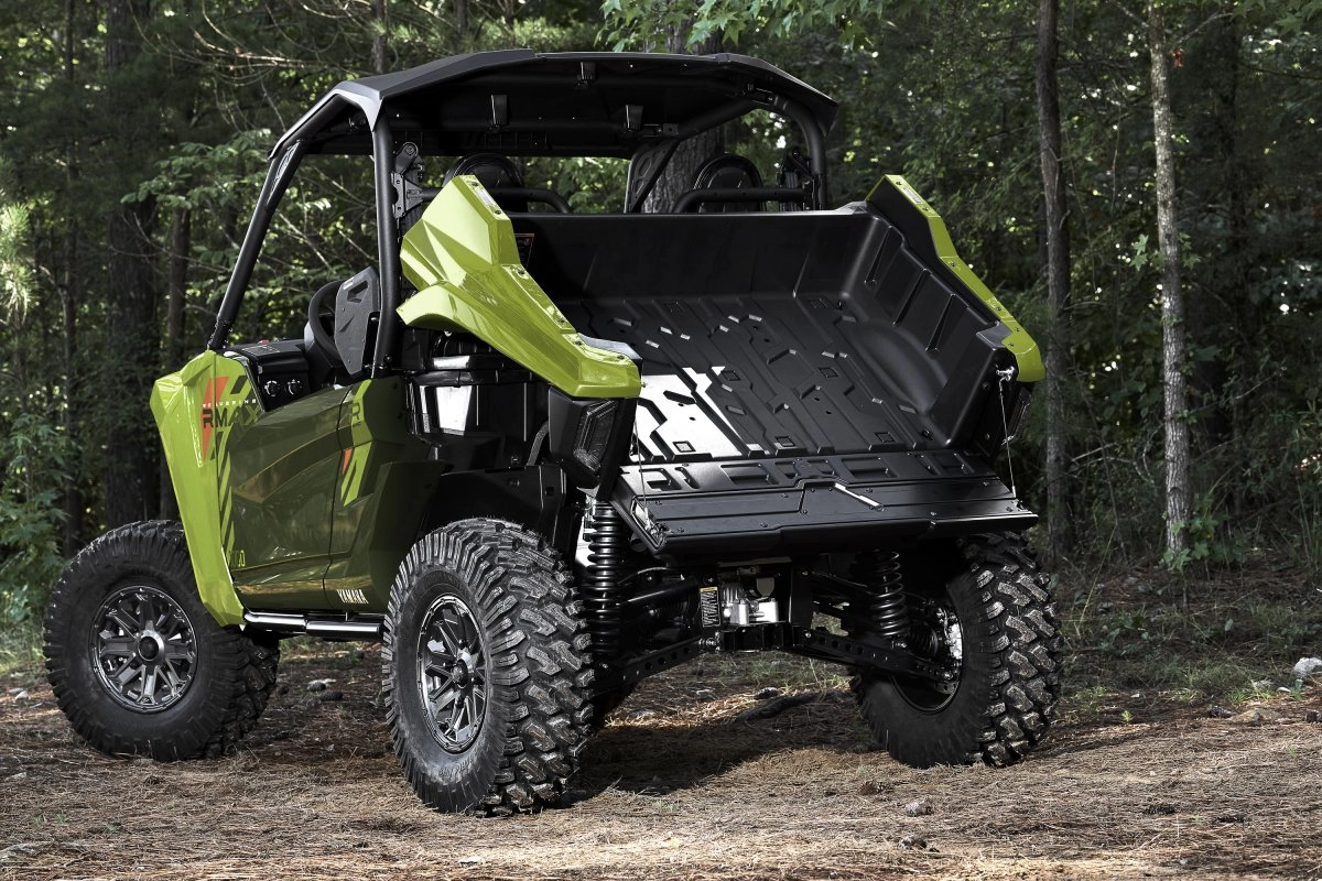 Versatile Tilting Cargo Bed